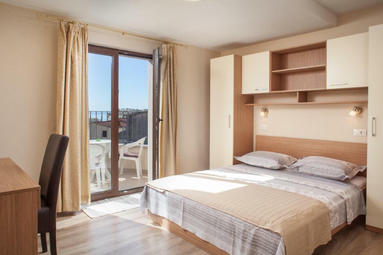 Apartments Kate Makarska Esterno foto